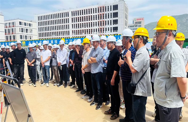 2025年4月17日，由莆田市涵江区住房和城乡建设局主办、来利国际w66三建承办的钢筋安装工程质量防控现场交流会在联东U谷·涵江海峡智造产业谷一期成功召开。